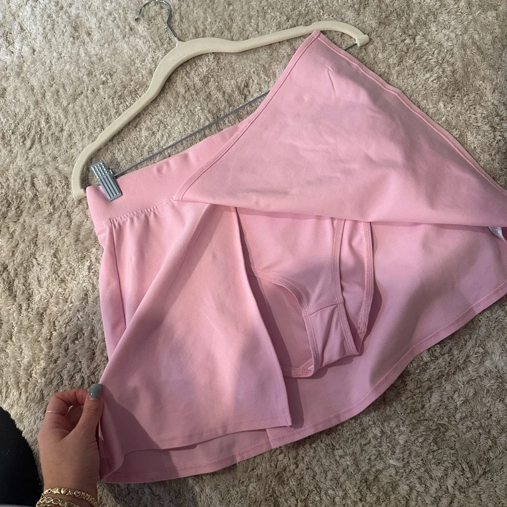 Alo Alosoft Backspin Skirt in Sweet Pink